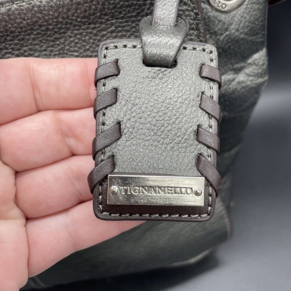 Tignanello Metallic Leather Handbag Purse Silver Pebbled Medium Braided Handle - Picture 6 of 16